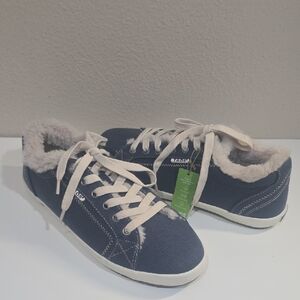 💙 Taos Footwear Women's Starline Sneaker